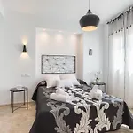 Saturnodream-4 Min To The Beach-free Parking Apartament