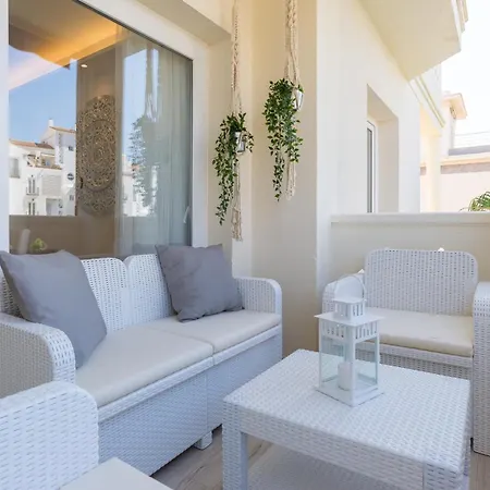 Διαμέρισμα Saturnodream-4 Min To The Beach-free Parking Τορρεμολίνος