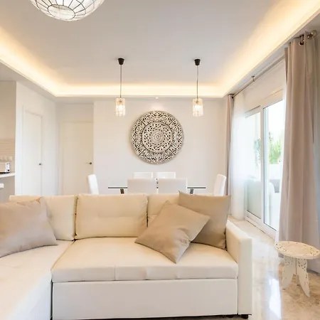 Saturnodream-4 Min To The Beach-seasonal Pool Torremolinos