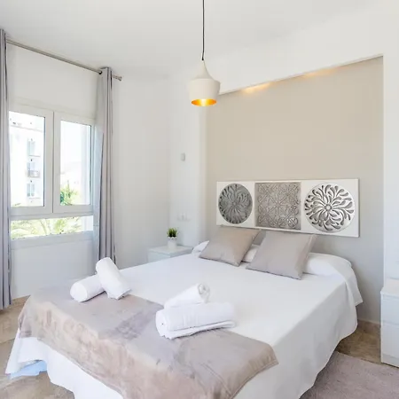 Apartment Saturnodream-4 Min To The Beach-seasonal Pool Torremolinos