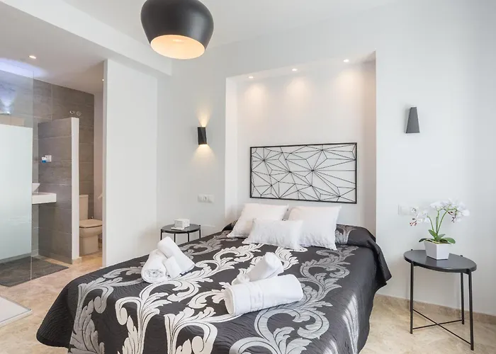 Saturnodream-4 Min To The Beach-free Parking Torremolinos